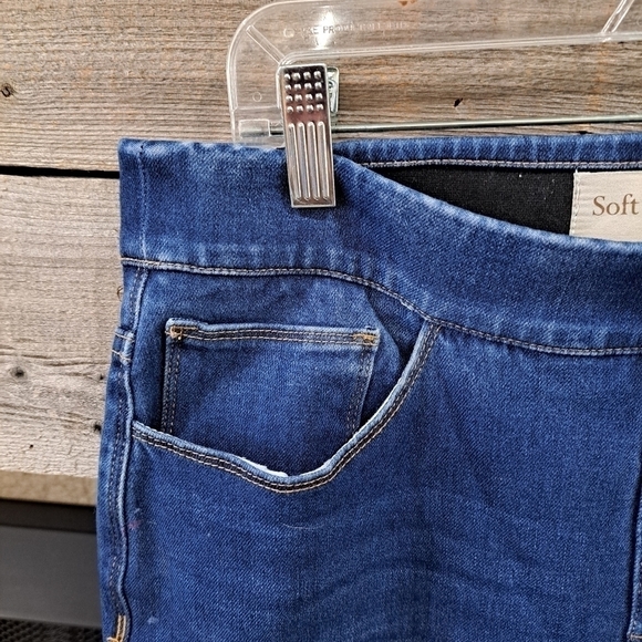 Soft Surroundings Women's Medium Pull On Elastic Waist Pants Denim Jeans Blue - Picture 3 of 11